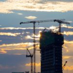 Bauaufträge im November 2025 kräftig gestiegen: Hochbau treibt Zuwachs an