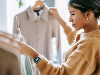 Einzelhandel 2025 legt real um 2,7 Prozent zu, Teil des Zuwachses stammt aus dem Onlinehandel