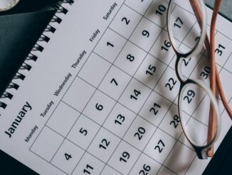 Mehr Arbeitstage 2026: Durchschnitt steigt auf 250,5 wegen Feiertagen am Wochenende