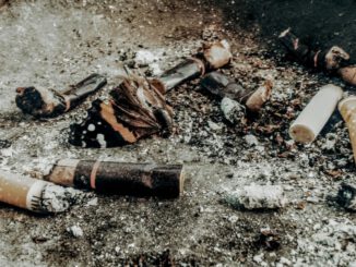 Versteuerte Zigaretten 2025 nur geringfügig gestiegen nach jahrzehntelangem Rückgang